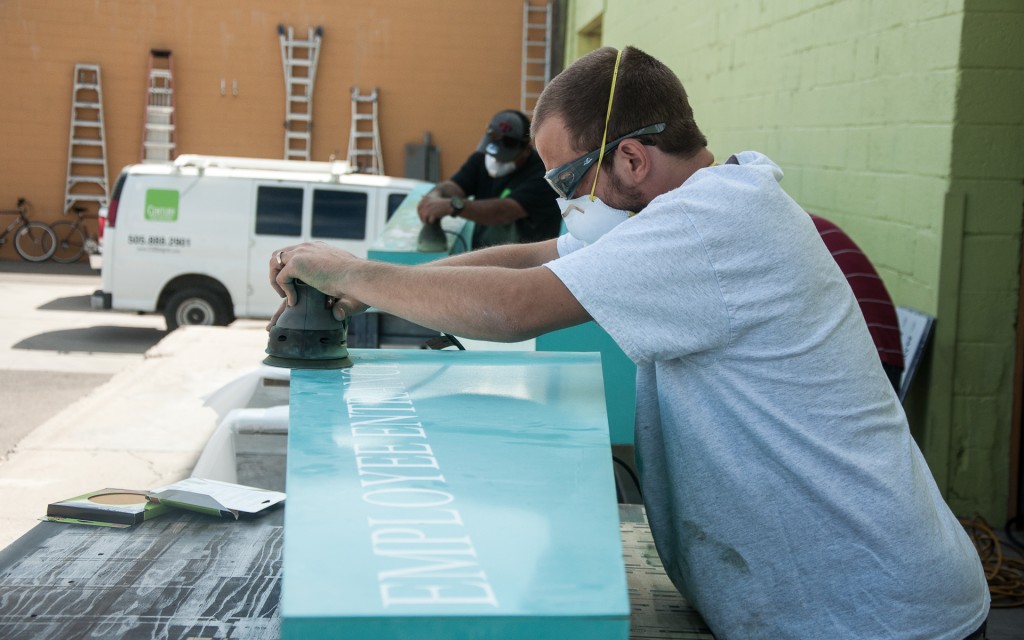 CSB_atWork_RebuildingCabinetSign_S-9