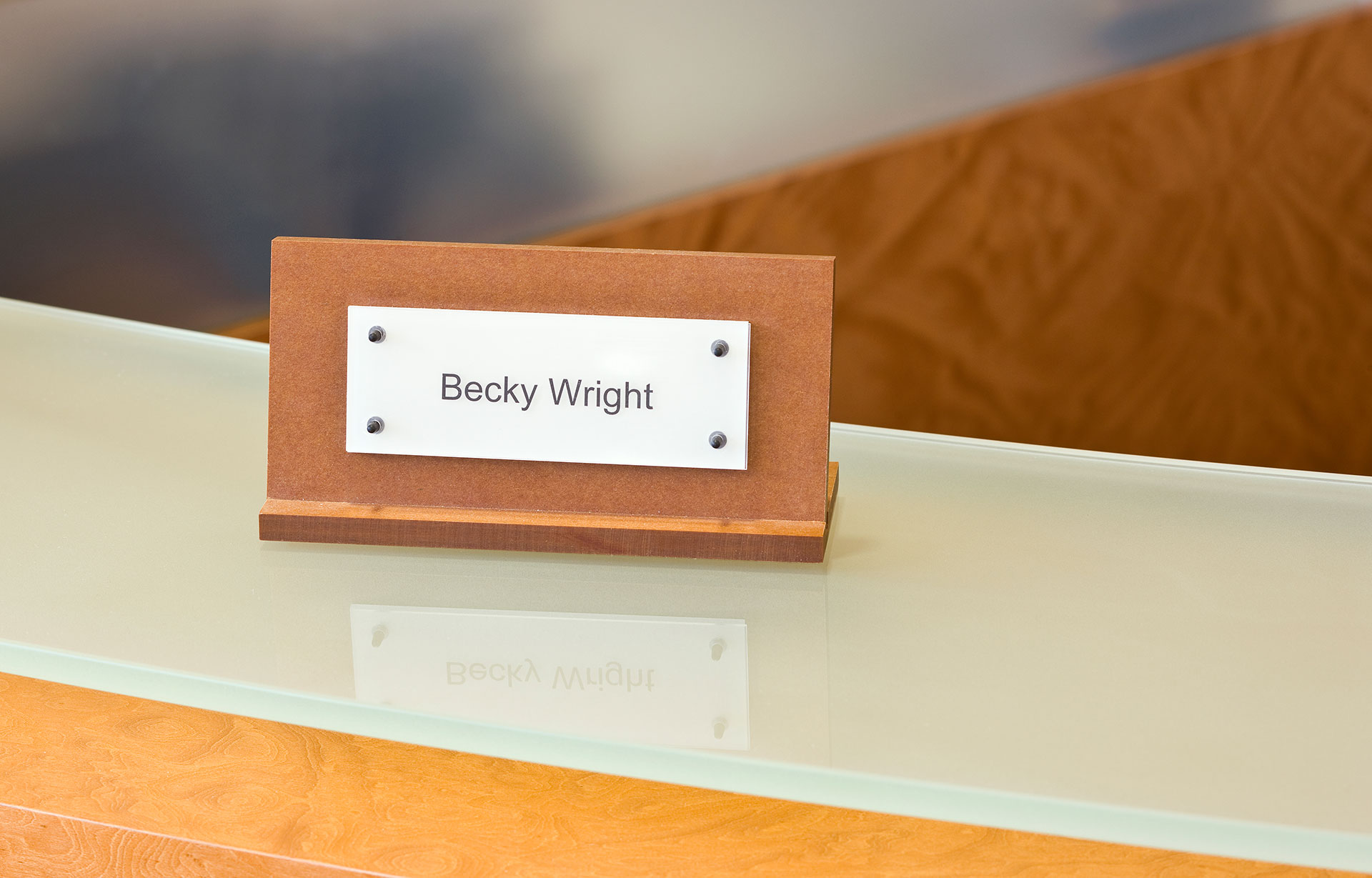 Custom freestanding office nameplate with snap-n-place updateable insert system